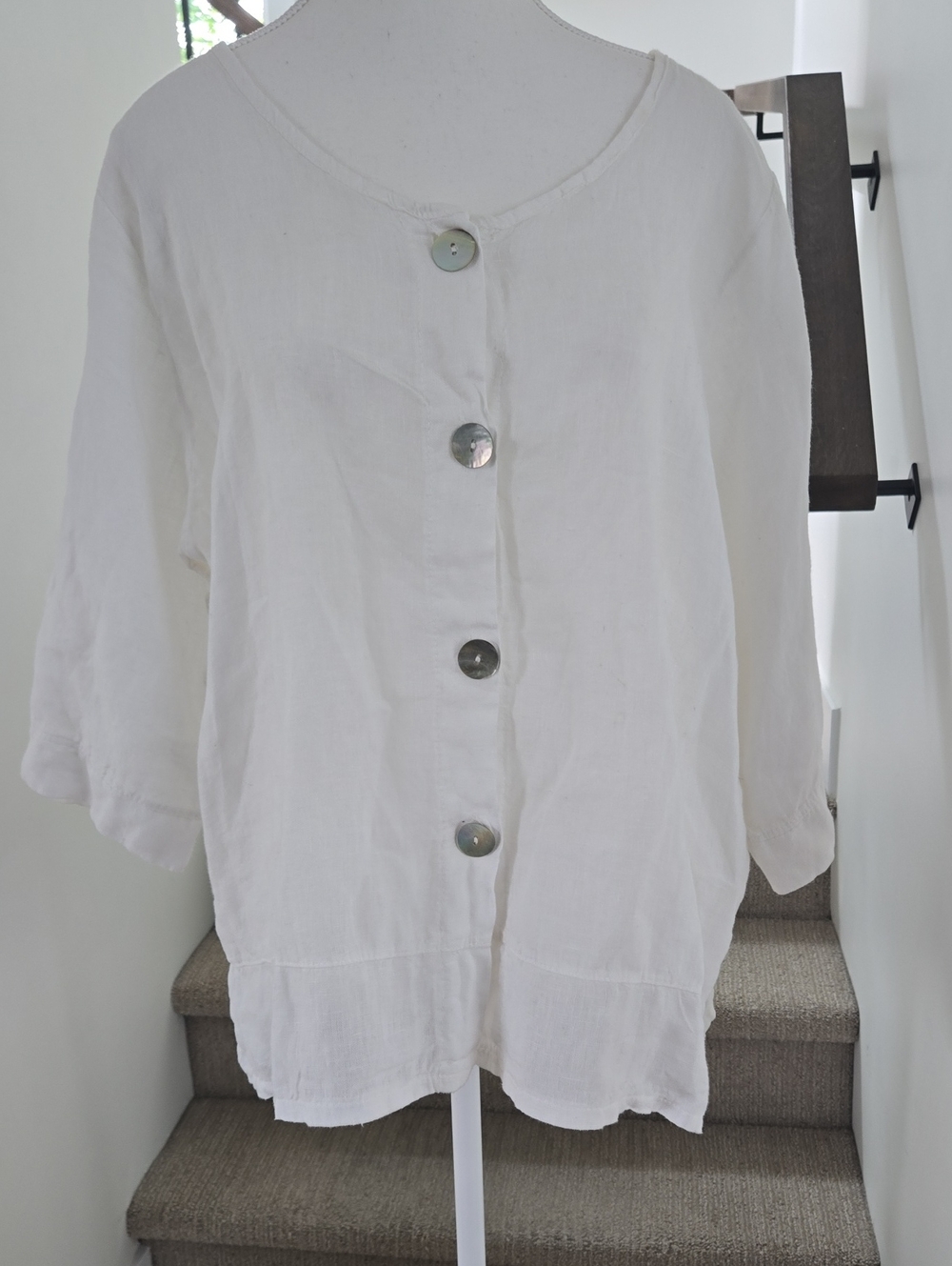Women's White Button-Front Cotton-Linen Blend Shirt
